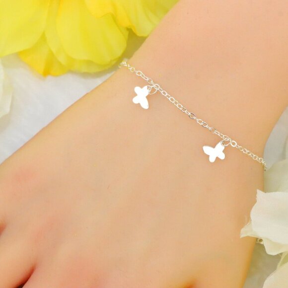 "Minimalist Bracelet, Sleek & Modern Design, Women’s Fashion, YC110246-B - Picture 7 of 10